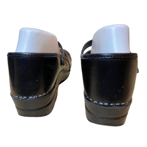 Dansko Women’s Size 40/US 9.5-10 Black Leather ‘Marcelle’ Mary Jane Comfort Clog - Picture 4 of 15